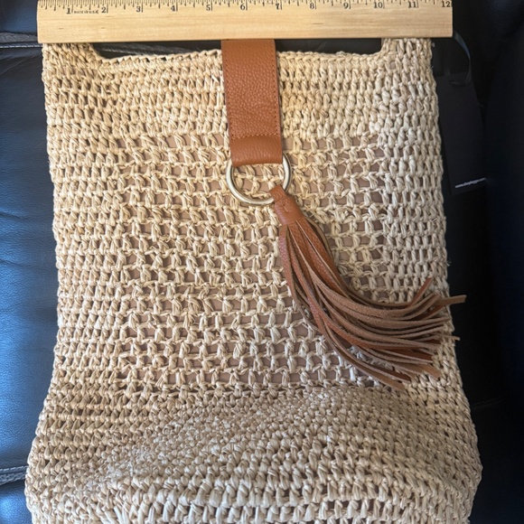 Laggo Raffia Shoulder Bag - Picture 8 of 12